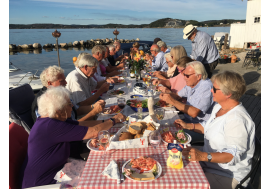 Rekeaften i nydelig sensommersol